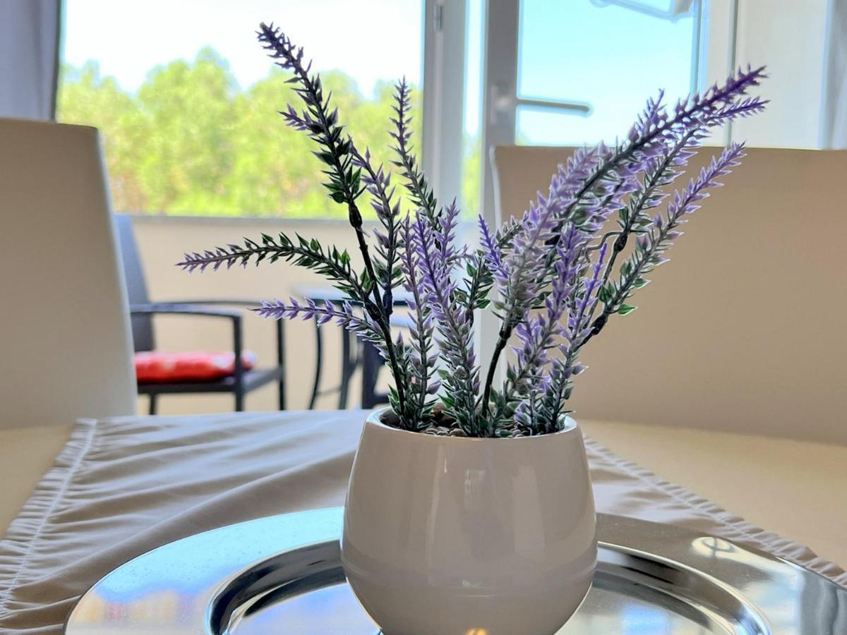 Miramar Apartments Banjol Zewnętrze zdjęcie