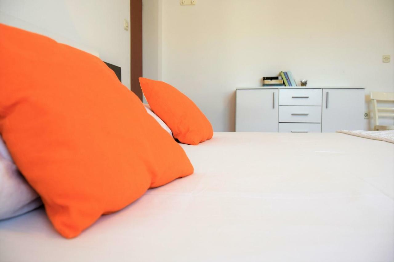 Miramar Apartments Banjol Zewnętrze zdjęcie