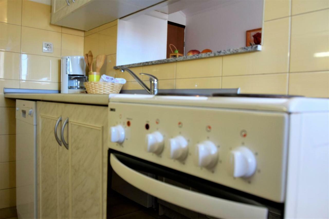 Miramar Apartments Banjol Zewnętrze zdjęcie