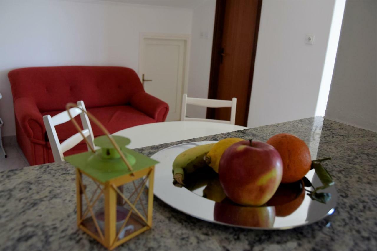 Miramar Apartments Banjol Zewnętrze zdjęcie