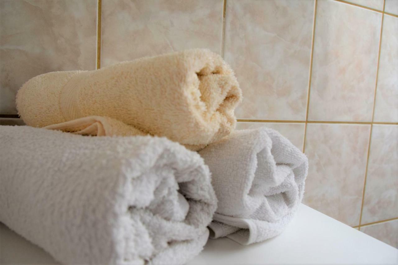 Miramar Apartments Banjol Zewnętrze zdjęcie